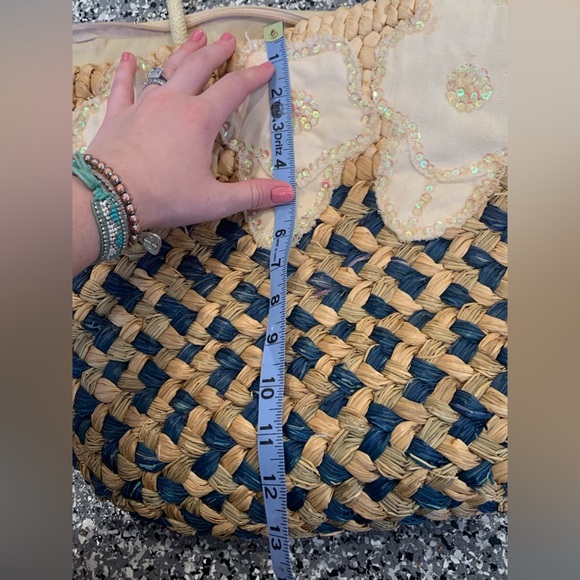 PRELOVED STRAW TOTE BAG - Picture 3 of 5